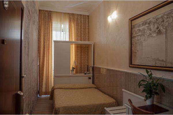 None Hotel Palladium Palace Roma None Hotel Palladium Palace Roma