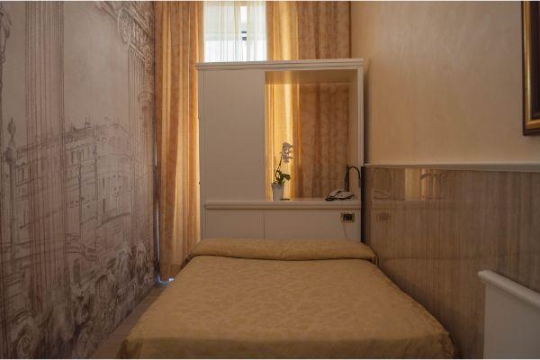 None Hotel Palladium Palace Roma None Hotel Palladium Palace Roma
