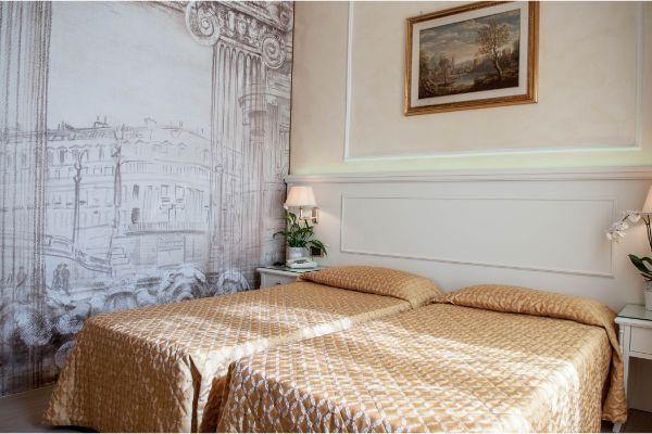 Hotel Palladium Palace Roma Hotel Palladium Palace Roma